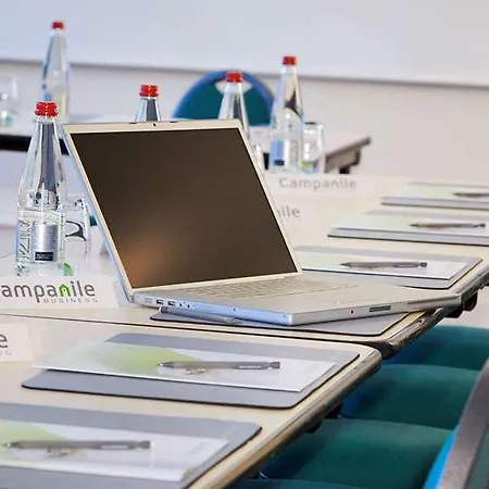 Hotel Campanile Lille Sud - Douai 3*