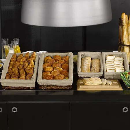 فندق Campanile Lille Sud - Douai 3*