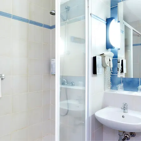 Campanile Lille Sud - Douai Hotel 3*