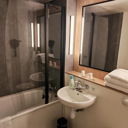 Campanile Lille Sud - Douai Hotel