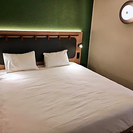 Отель Campanile Lille Sud - Douai 3*