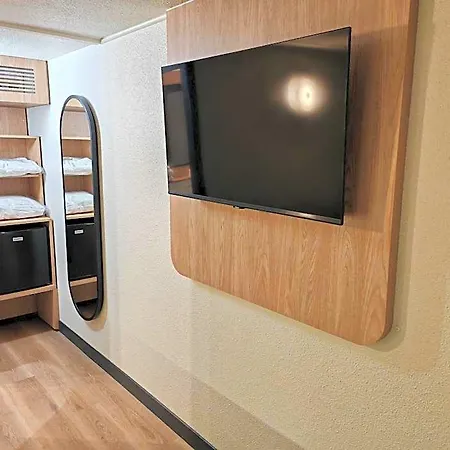 Campanile Lille Sud - Douai 3* Кюенси